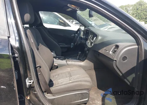 2013 Dodge Charger Srt8 Super Bee from USA, damaged, VIN 2C3CDXGJ4DH570727